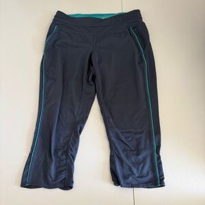 Tangerine Women’s Gray Leggings with Teal Trim